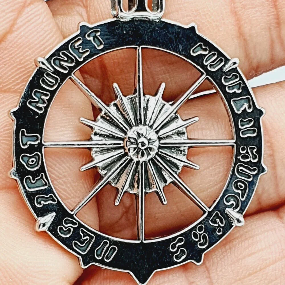 ❤️Fashion domineering sun god Necklace, N90201P125